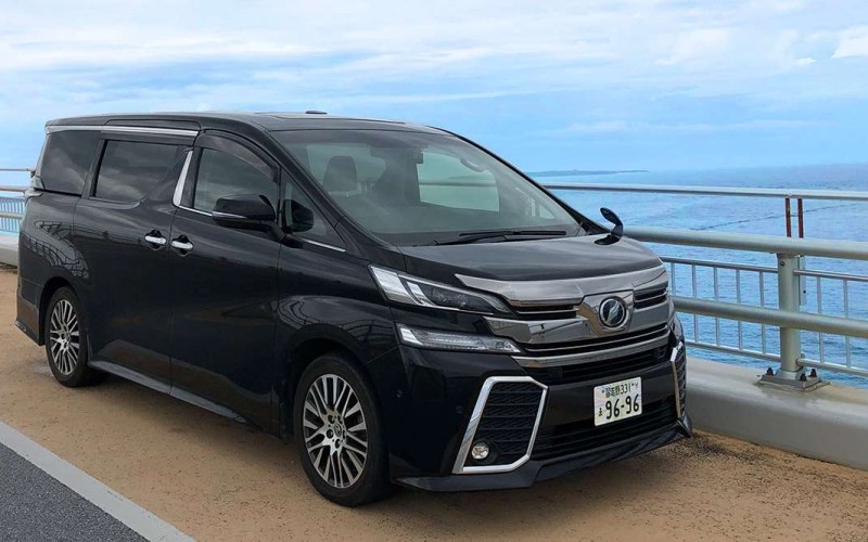 렌터카 본격적으로 시작했습니다.